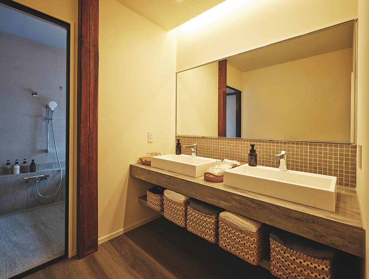 Powder Room
