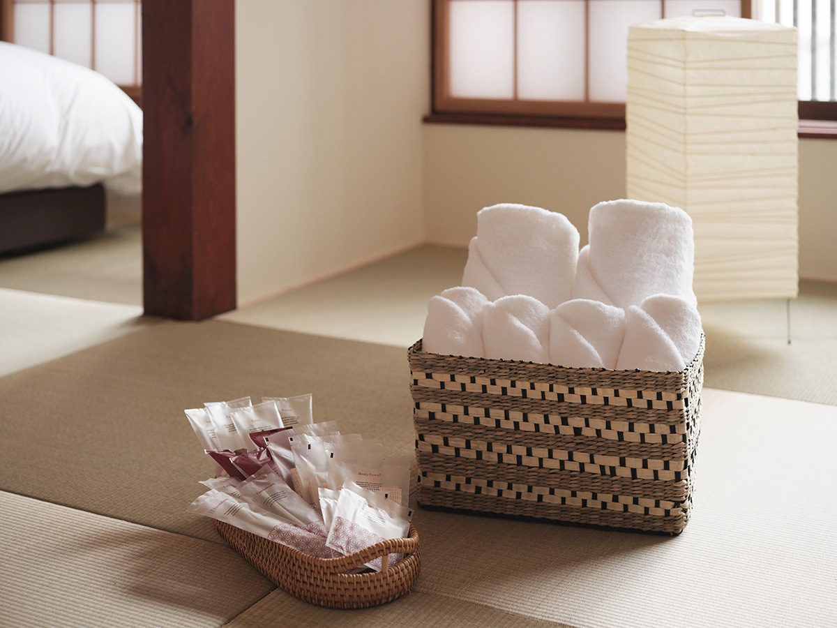 Towels and Amenity