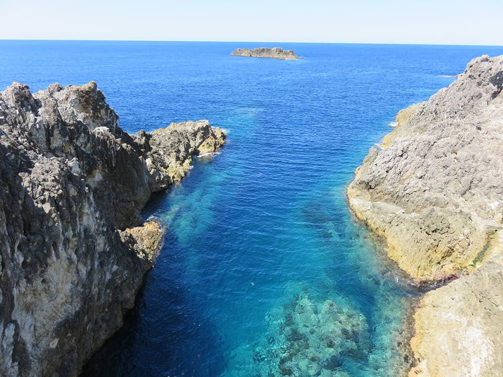 尖閣湾の絶景